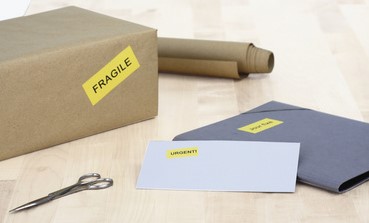 Etiket HERMA 4407 70x37mm rood 2400 stuks-2