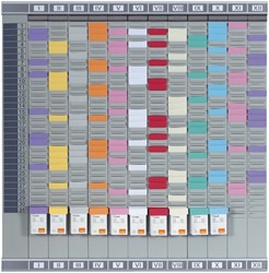 Planbord Nobo maand 12 panelen met 32 sleuven nr.1.5